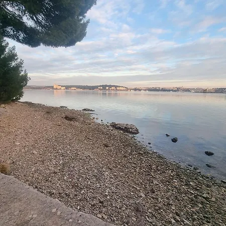 With Parking Space - 23336 * Pula